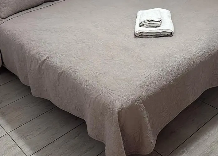 Mare B12 By Tenerife & Sales *